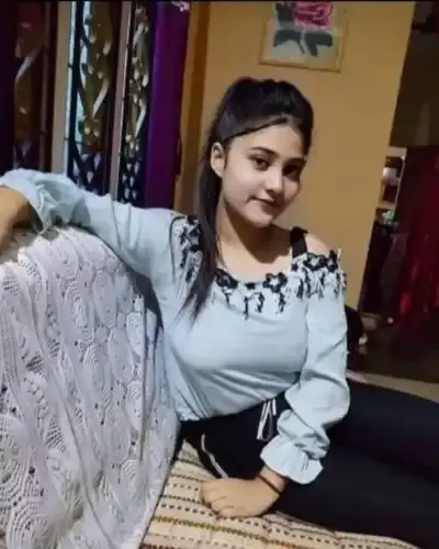 Call Girls Service in Prantij